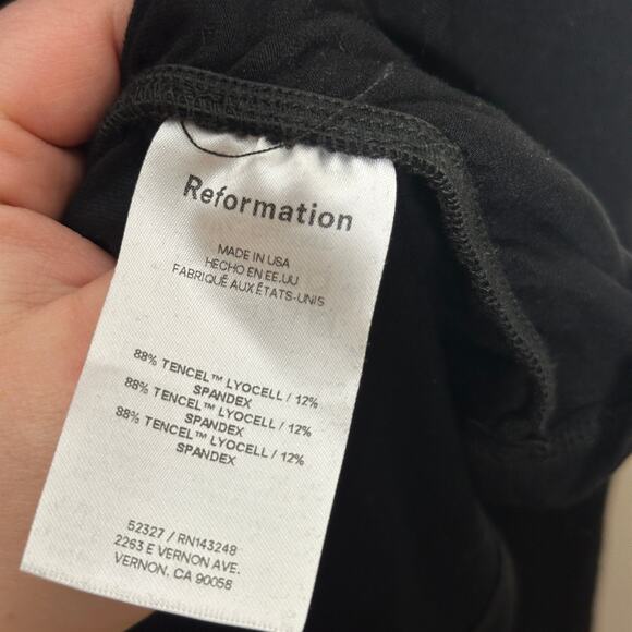 REFORMATION Florentina Knit Off Shoulder Top Black Sz L {GG47} - Picture 6 of 6
